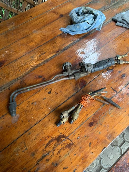 продам резак, редуктор на баллон