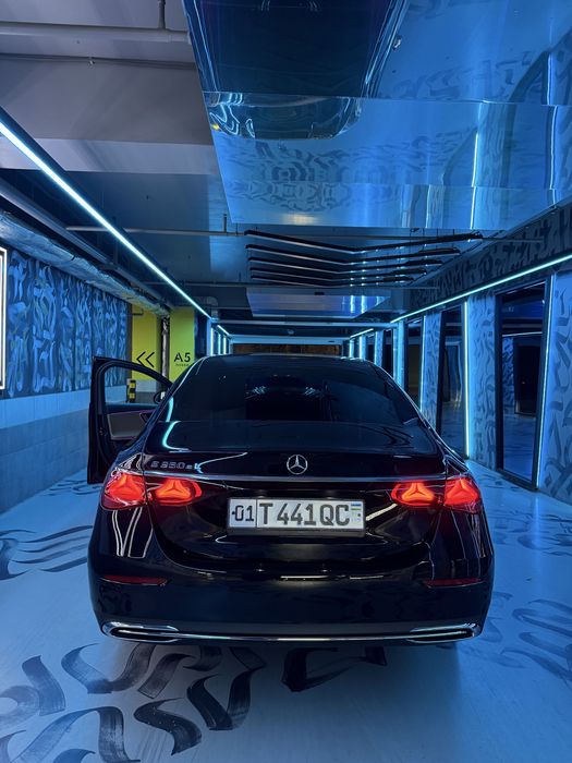 Продается Mercedes benz E350eL W214