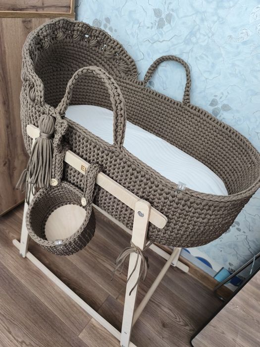 Продам люльку с подвесной корзинкой