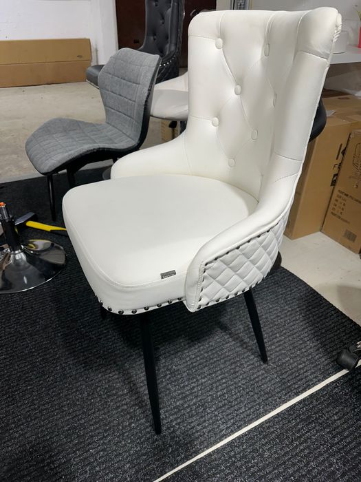 Трапезен Стол LYON white