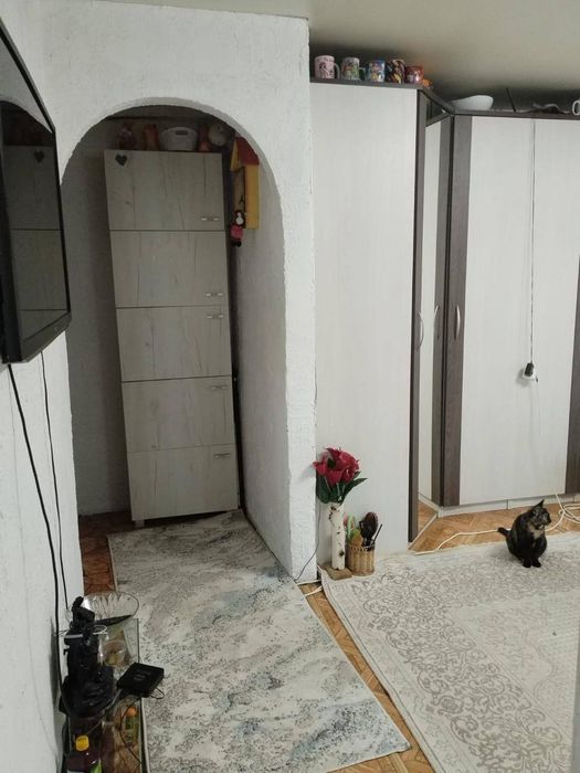 Продам 2 комнатную квартиру