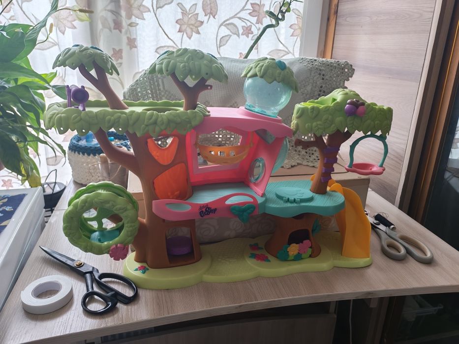 Littlest Pet Shop: Игровой набор "Домик-дере