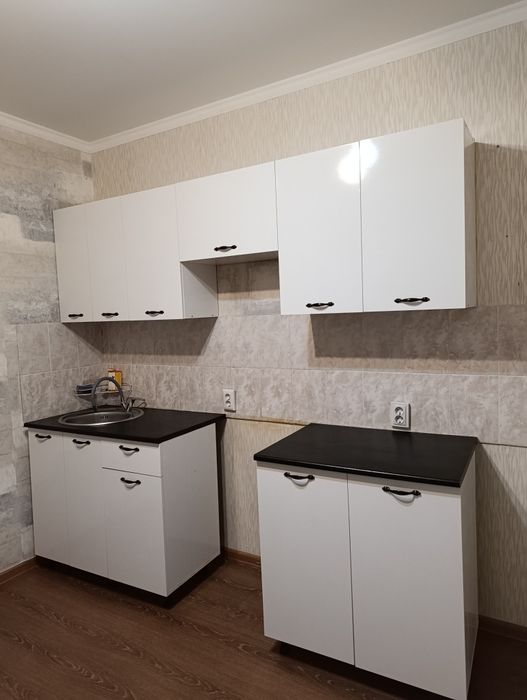 Срочно продается кухонный гарнитур