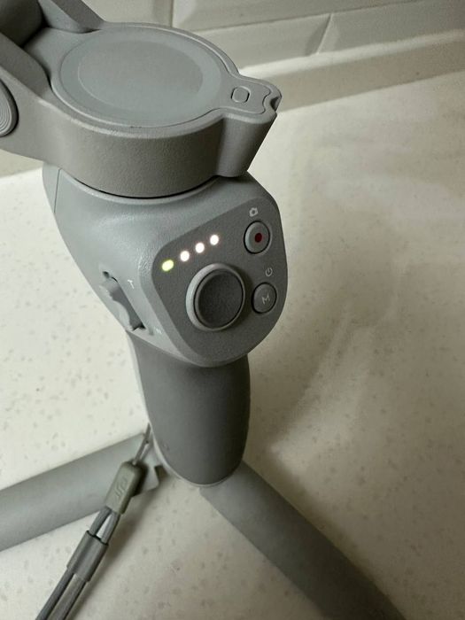 Стабилизатор Dji om 4 тусип бере алам