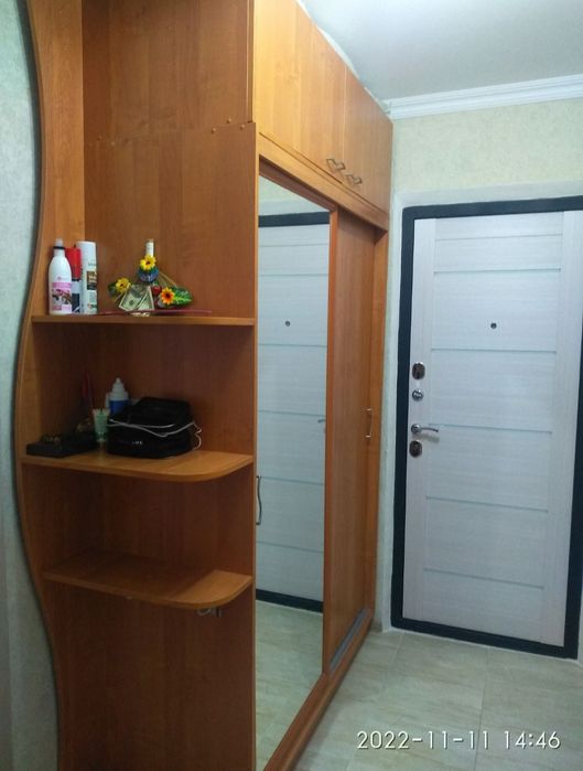 Продам шкаф-купе