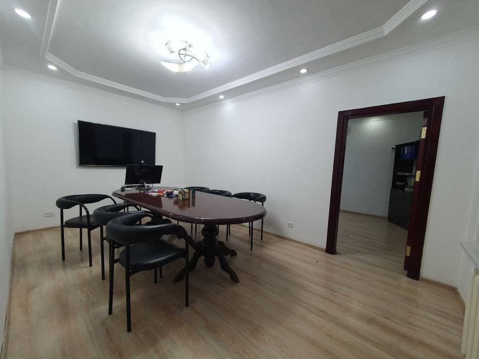 Аренда офиса в центре Госпитальный, ул. Ойбек ресторан Южанин