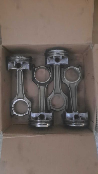 Авточасти BMW 320 i