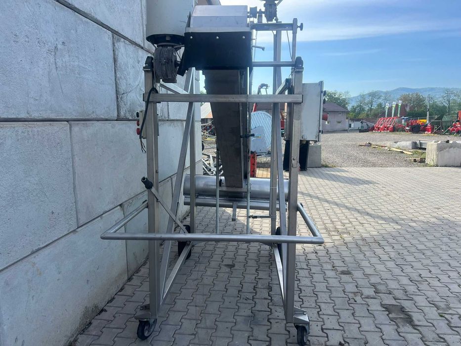 Taietor / frezor siloz Vliebo  - din inox , latime freza 1,45 m