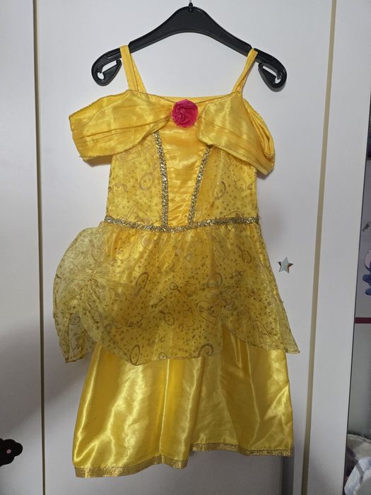 Rochita Bell 116 cm