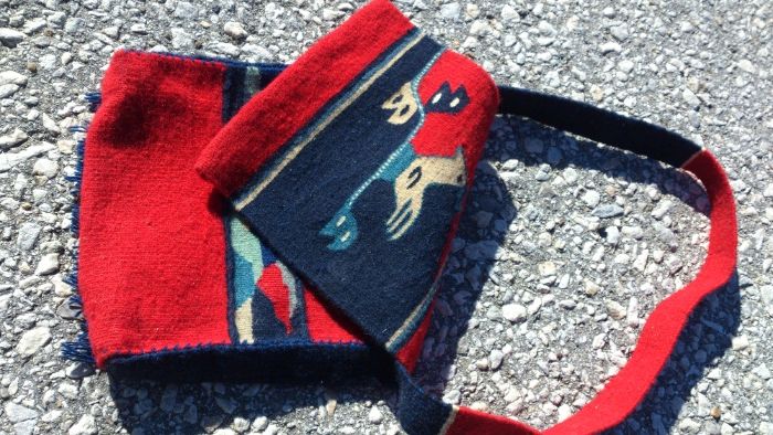 Чанта за през рамо 100% вълна 45лв.