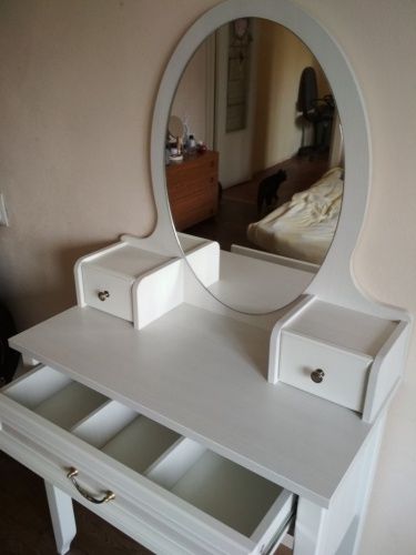 Туалетный столик