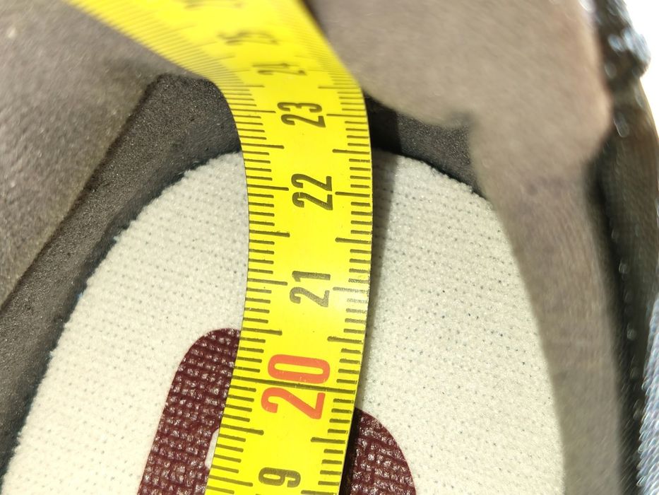 New Balance 327 sneakers culoare negru cu logo alb mărimea 37 noi originali