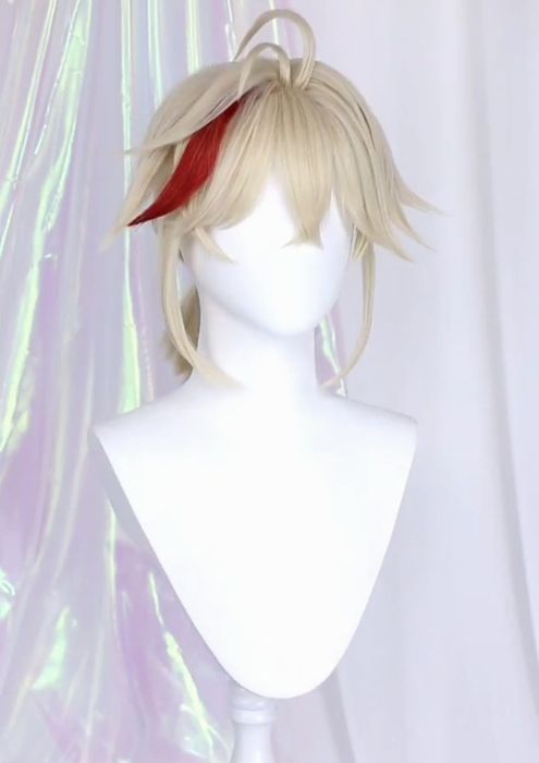 Косплей Кадзуха из Genshin Impact