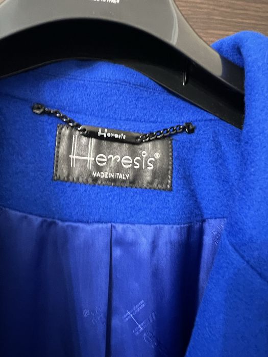 Польто Heresis..