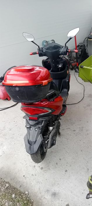 Електрически скутер