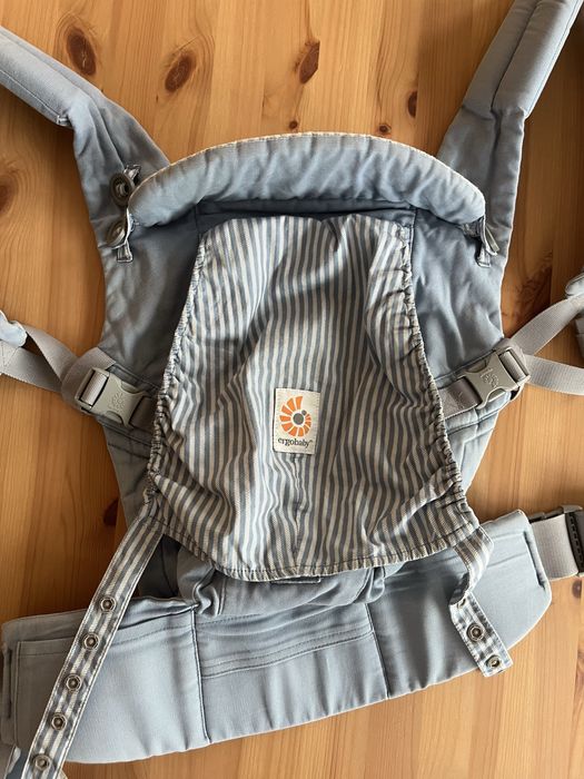 Ergobaby adapt със забележка