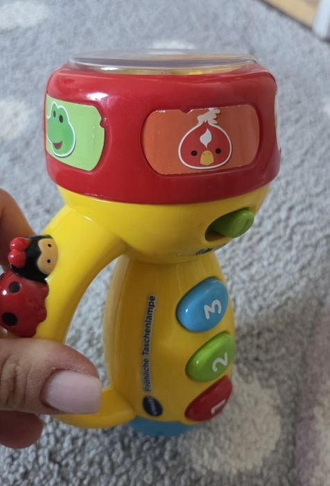 Детско пеещо фенерче - Fisher Price
