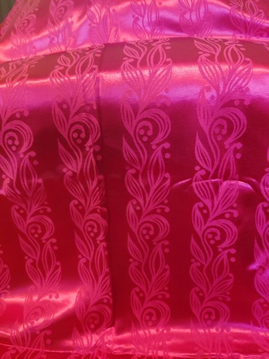 Сатен за завеси винено червен ,Тъмно червен български фин плат