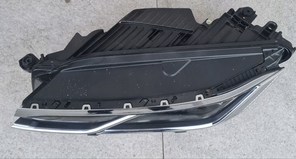Ляв фар Фолксваге Туарег VW TOUAREG III FULL LED VW TOUAREG III 761941081  FULL LED