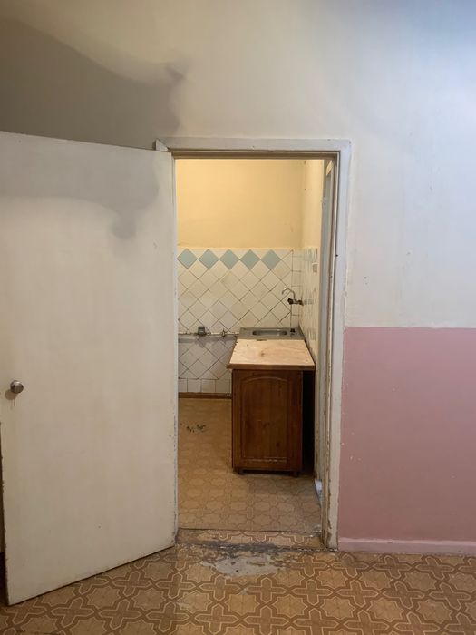 ЯЛАНГАЧ массив 1- комнатная, 2- этаж, 43000!