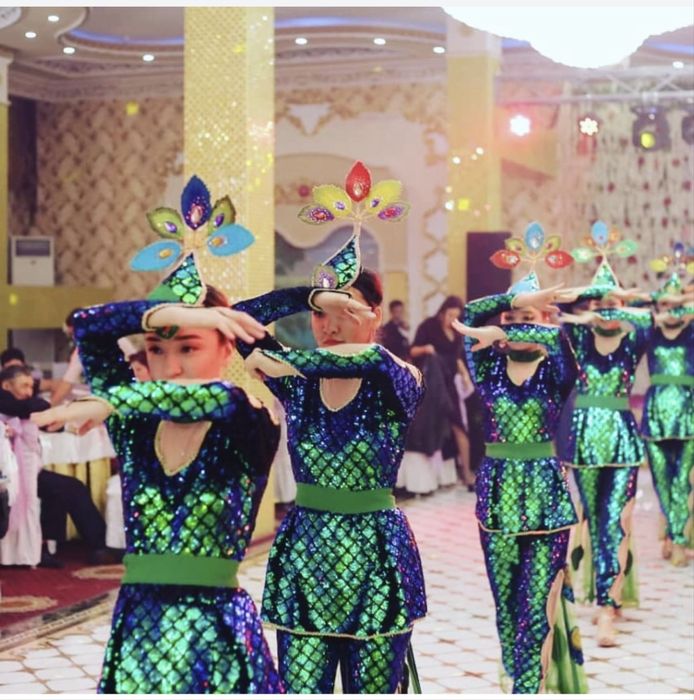 Продам танцевальные костюмы