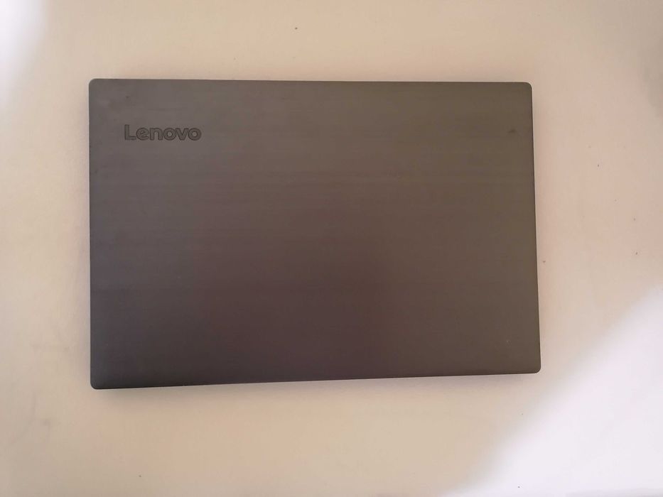 Laptop Lenovo i5 - 8250u  ( i7 gen 8 )