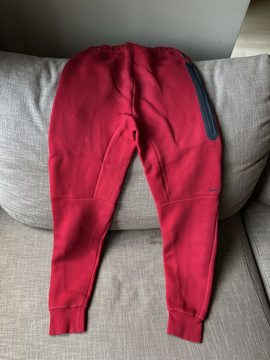 Комплект Nike tech fleece XS червен