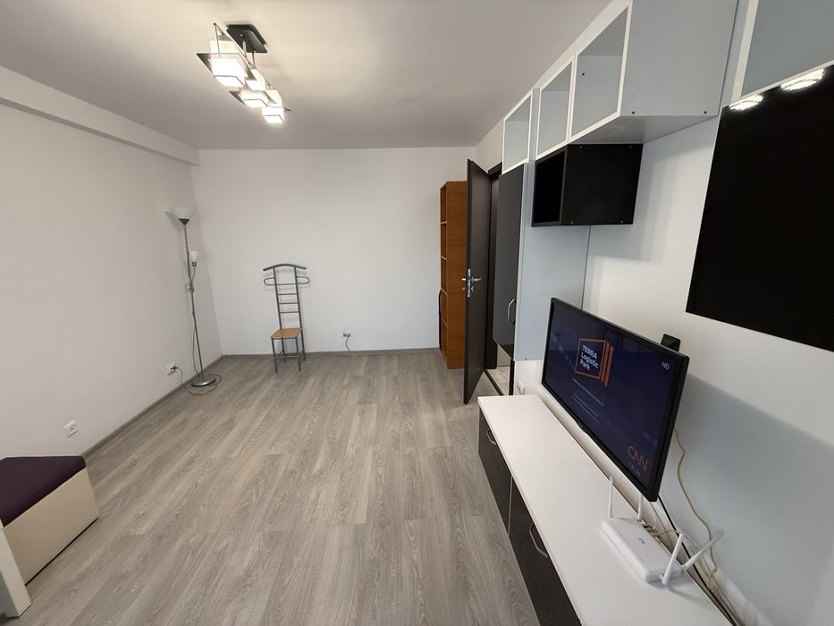 Garsoniera nou renovata prima inchiriere