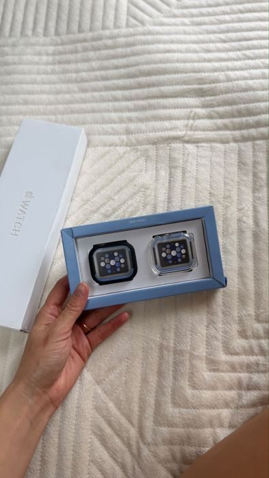 Продам наушники и часы apple