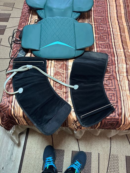 Масажор Тамаши с Нефритени камъни.