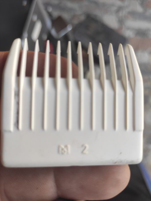 Moser type: 1420