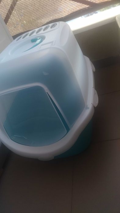 Котешка тоалетна Trixie Vico Easy Clean, 56×40×40 см, Тюркоаз/Бяла