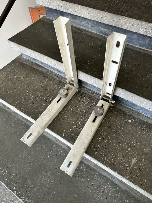 Стойка за климатик дебела стомана