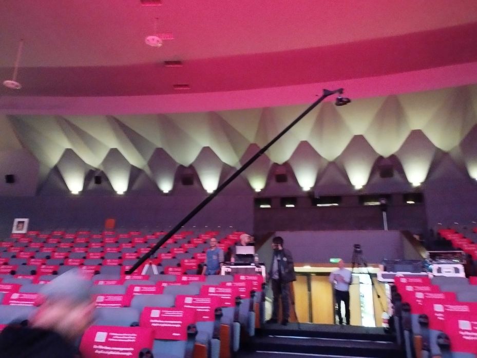 Macara video pentru mirorless