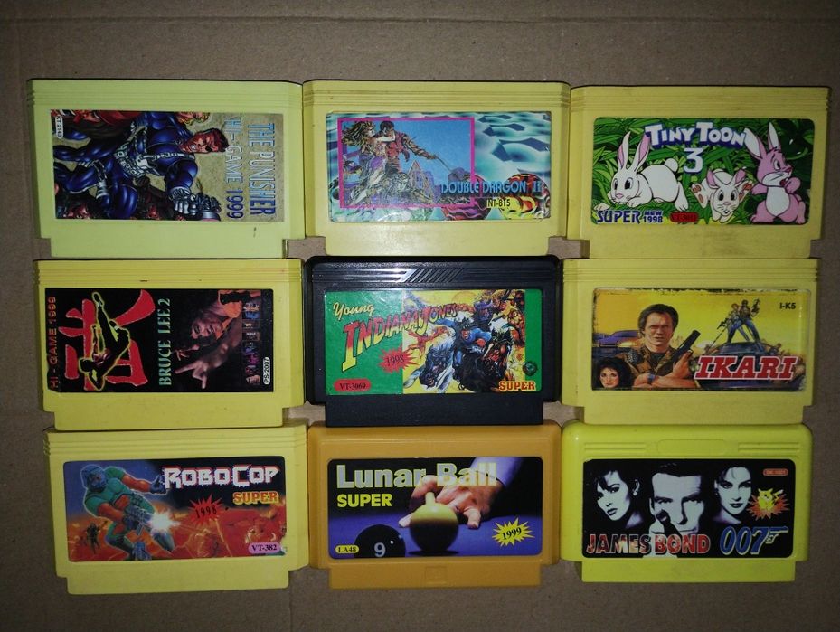 Lot dischete galbene clona NES / aka Terminator