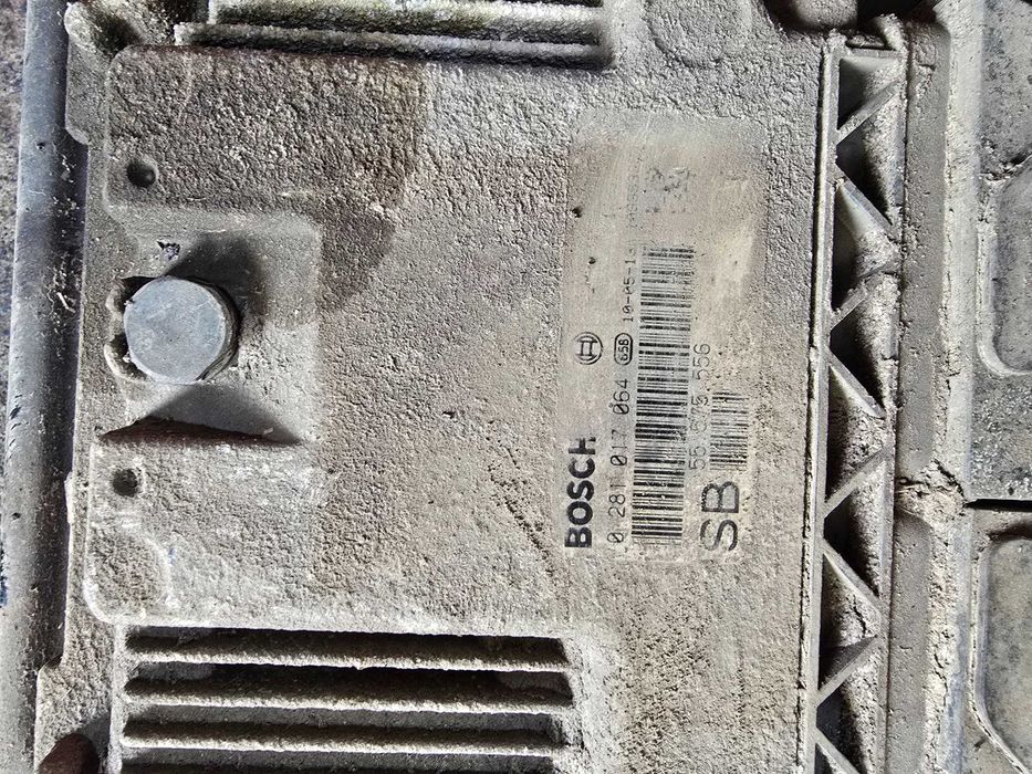 ECU Calculator motor Opel  1.9CDTI 0281017064 EDC16C39