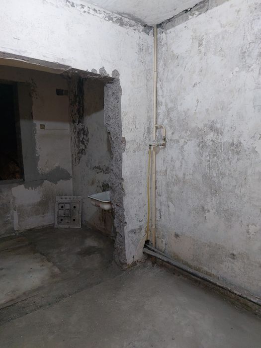 Демонтаж квартир ломаем бассейн Копаем подвал