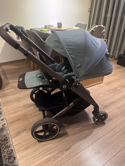 Cybex balios s lux + Cybex cloud q + адаптери + cybex зимен чувал