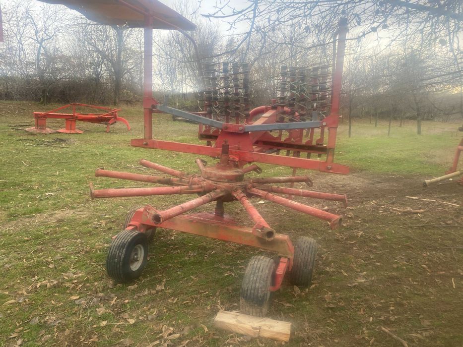 продавам сеносъбирач