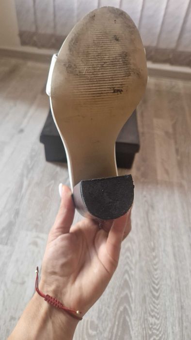 Сандали  New Look