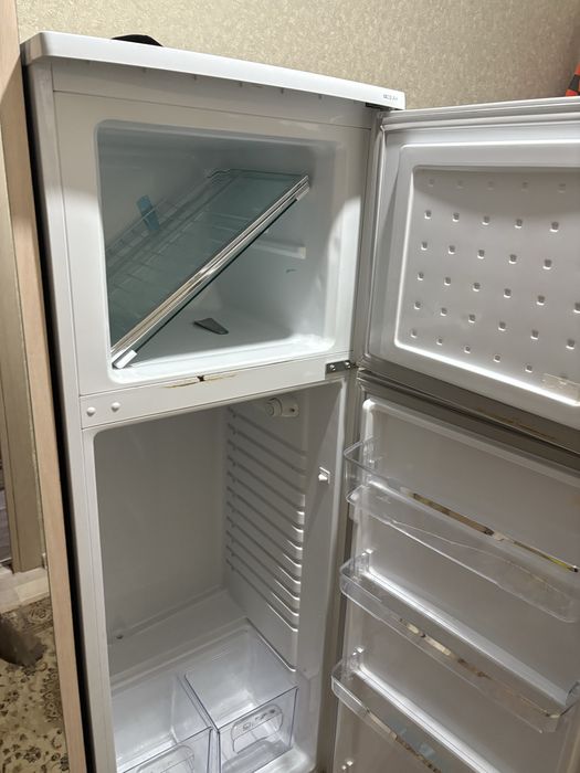 Новый холодильник сатылады