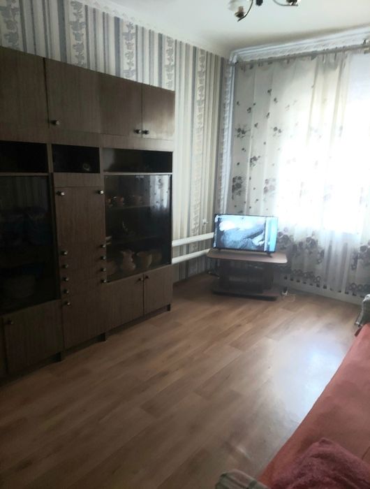 Продаётся 2х+ ком.кв(Авиасозлар 1)