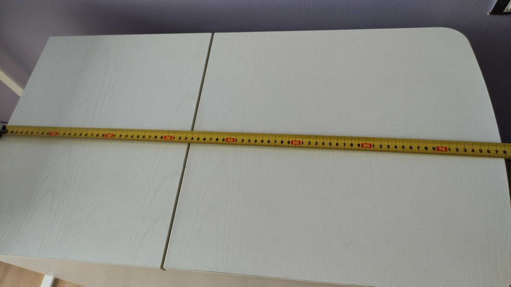 Шкаф с ракла и чекмеджета в едно