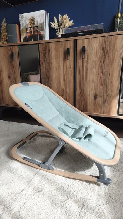 Бебешки шезлонг / люлка Chipolino Velvet – много запазен, като нов