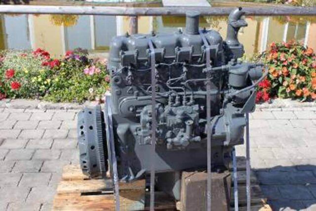 motor hanomag reconditionat in 4 pistone