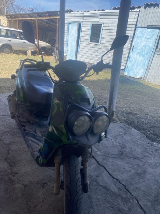 Бумер сатылады  125 куб