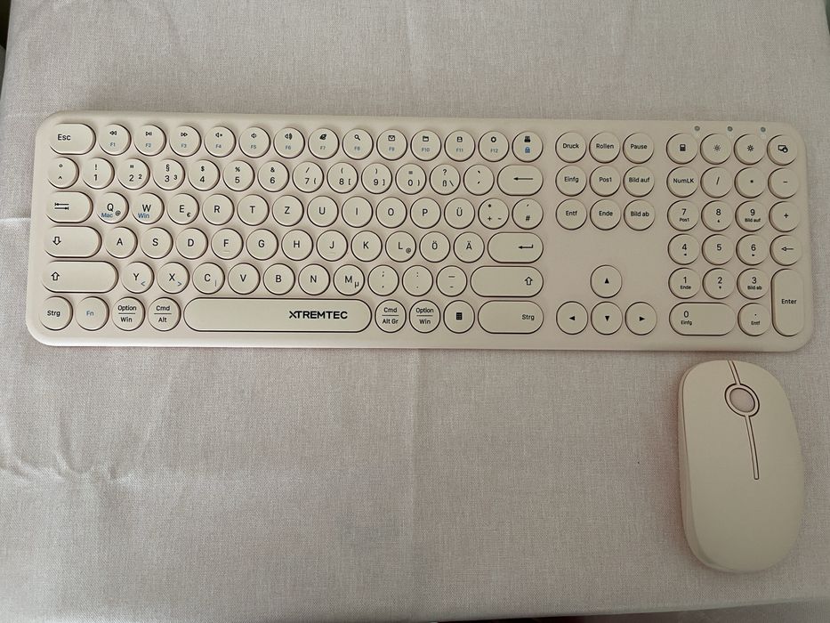 Tastatura roz XTREMTEC