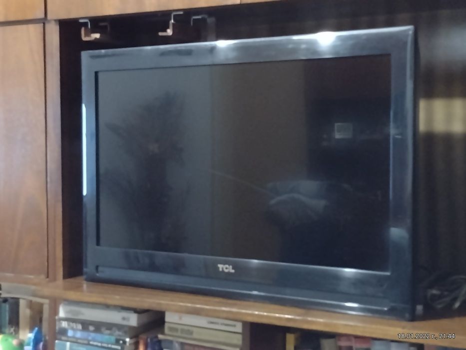 Трлевизор , 32" , TCL