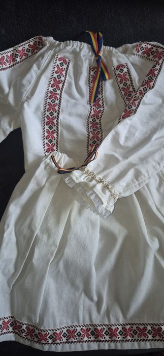 Costum popular fetițe