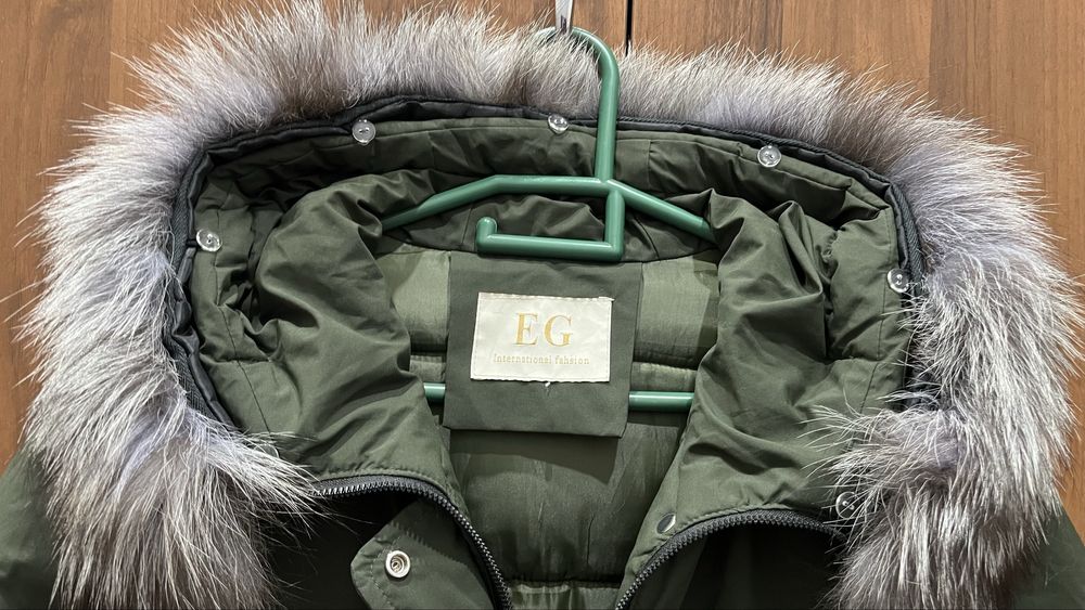 Пуховик теплая куртка